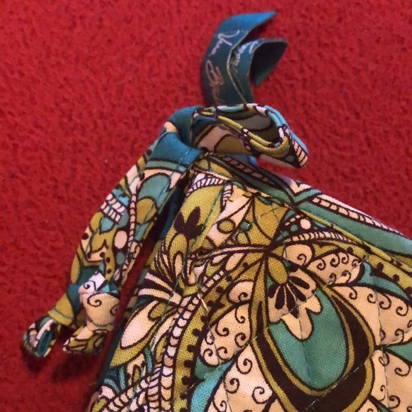 New Vera Bradley Small bow cosmetic case in Peacock - Picture 2 of 3